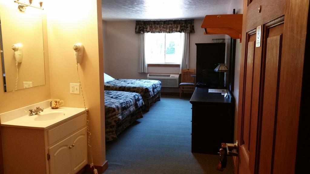 K&G Lodge Oswego Δωμάτιο φωτογραφία
